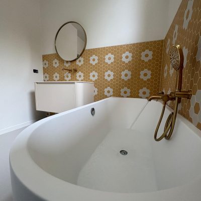 Retro badkamer met microtopping 5